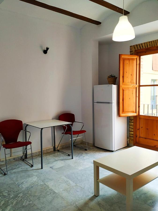 Apartamentos Con Encanto En Pleno Casco Antiguo Ron Valenciayole Exterior photo