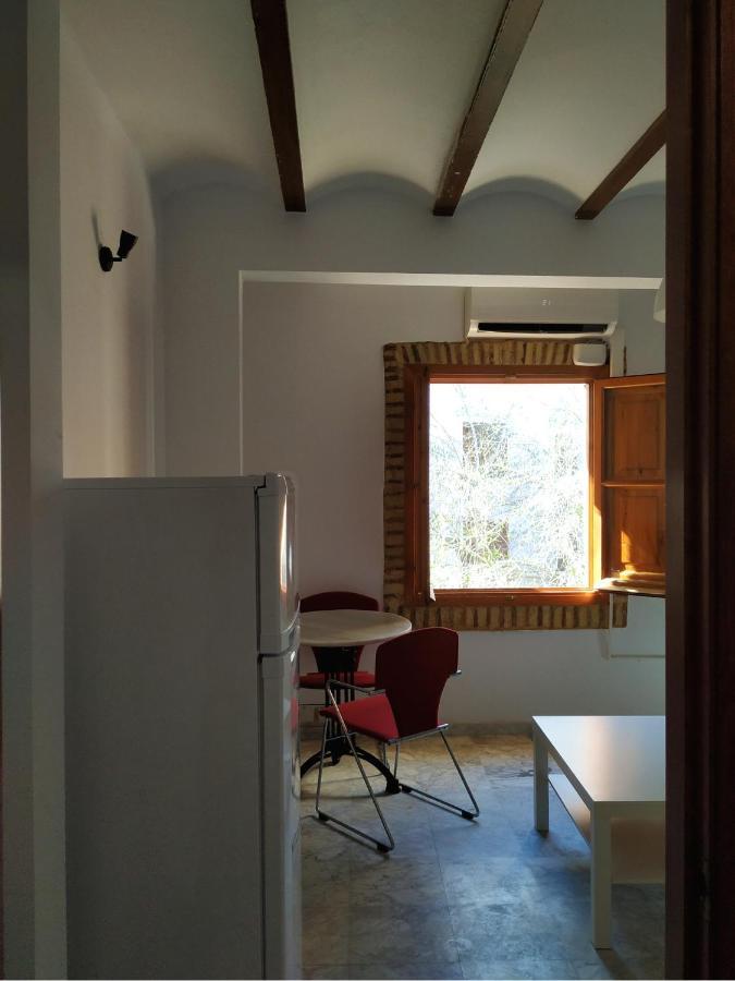Apartamentos Con Encanto En Pleno Casco Antiguo Ron Valenciayole Exterior photo