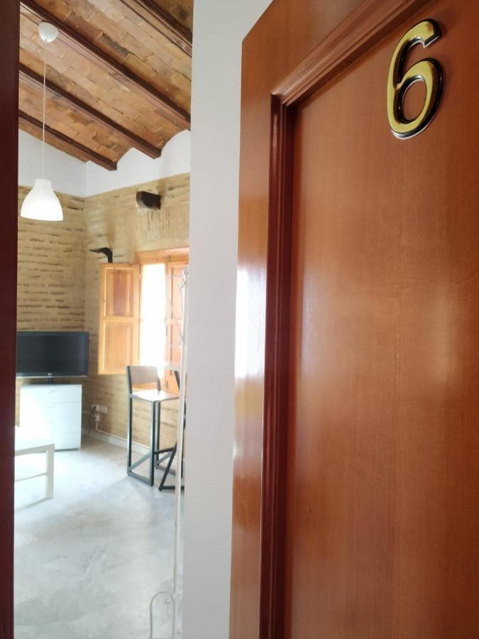 Apartamentos Con Encanto En Pleno Casco Antiguo Ron Valenciayole Exterior photo