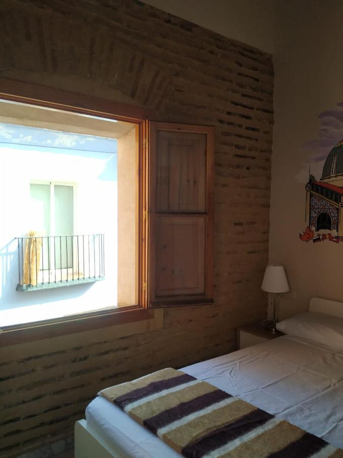 Apartamentos Con Encanto En Pleno Casco Antiguo Ron Valenciayole Exterior photo